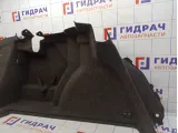 Обшивка багажника левая Volkswagen Jetta (A6) 5C6867427A1BS.