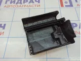 Крышка блока предохранителей Volkswagen Jetta (A6) 5C0937132A.