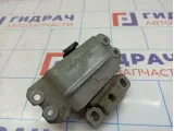 Опора КПП левая Volkswagen Jetta (A6) 1K0199555CA.