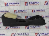 Консоль Volkswagen Jetta (A6) 5C7863241N. В сборе.