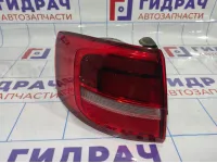 Фонарь задний наружный левый Volkswagen Jetta (A6) 5C6945095H.