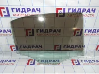 Стекло двери задней правой Volkswagen Jetta (A6) 5C6845026.