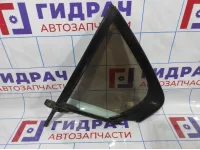 Стекло двери задней левой (форточка) Volkswagen Jetta (A6) 5C6845213.