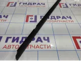 Уплотнитель стекла двери задней левой Volkswagen Jetta (A6) .