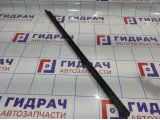 Уплотнитель стекла двери передней правой Volkswagen Jetta (A6) .