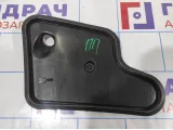 Заглушка двери передней правой Volkswagen Jetta (A6) 5C6837916B.