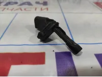 Датчик ABS задний левый Volkswagen Jetta (A6) 1K0927807.