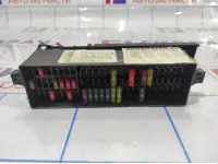 Блок предохранителей салонный Volkswagen Jetta (A6) 000937615.