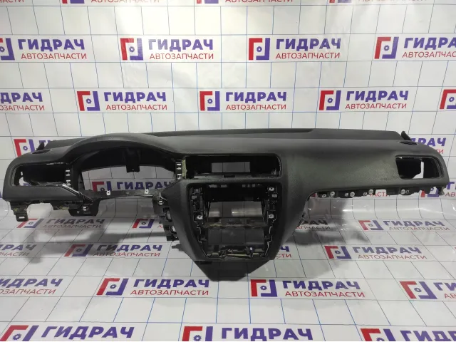 Торпедо Volkswagen Jetta (A6) 5C7857002D6T6.