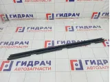 Уплотнитель стекла переднего правого Volkswagen Passat 3B0837472CB41