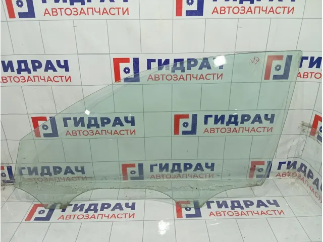 Стекло двери передней левой Volkswagen Passat 3B4845201