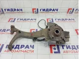Кулак поворотный передний правый Volkswagen Passat 8D0407258AM