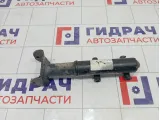 Кронштейн усилителя бампера заднего Volkswagen Passat 3B9807336