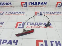 Фонарь задний в бампер левый Volkswagen Passat 3B0945071A