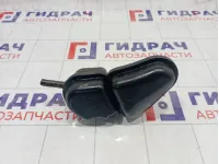Резонатор воздушного фильтра Volkswagen Passat 8D0131541C