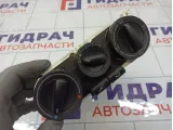 Блок управления отопителем (печкой) Volkswagen Passat 1J0820045G