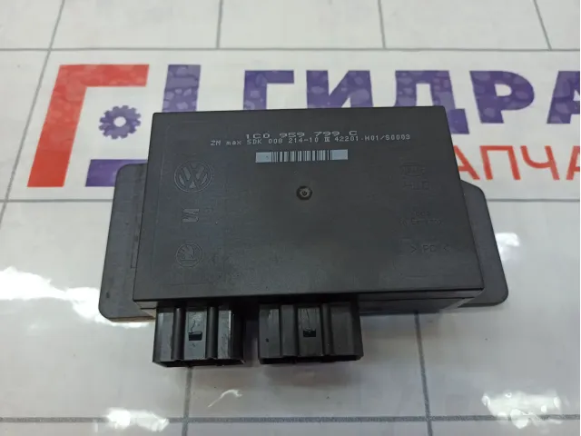 Блок комфорта (электронный блок, блок управления сети) Volkswagen Passat 1C0959799C