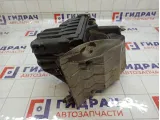 Корпус воздушного фильтра Volkswagen Passat 3B0133837AG