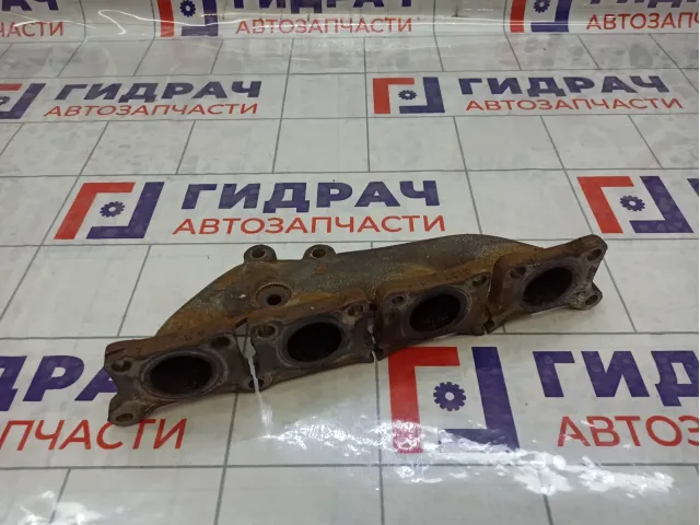 Коллектор выпускной Volkswagen Passat 058253033E