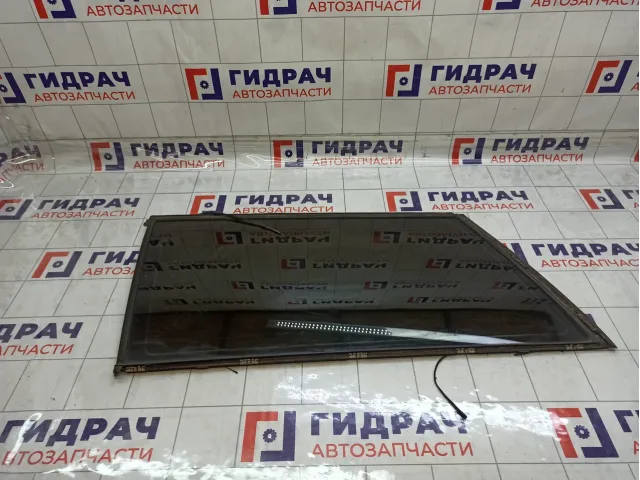 Стекло кузовное глухое (форточка) левое Volkswagen Passat 3B9845297AK