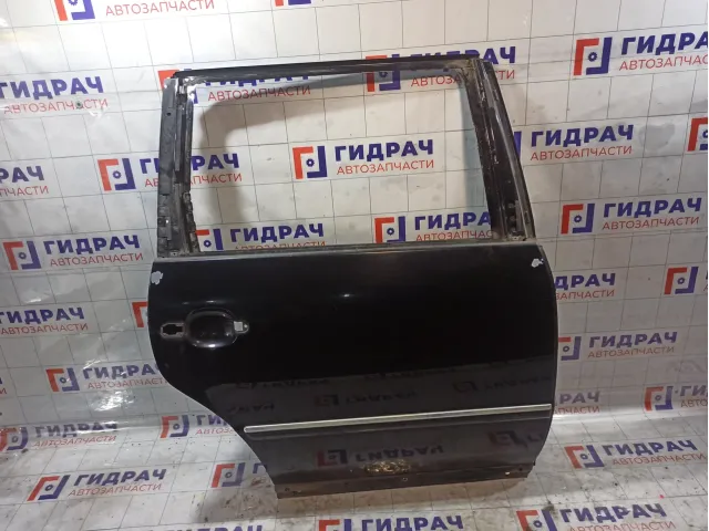 Дверь задняя правая Volkswagen Passat 3B9833052S