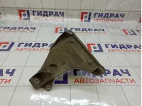 Кронштейн двигателя правый Volkswagen Passat 8D0199308AB