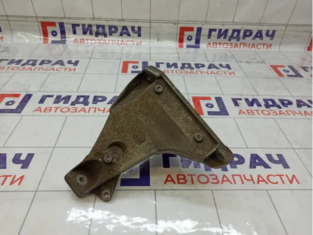 Кронштейн двигателя правый Volkswagen Passat 8D0199308AB