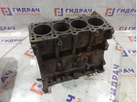 Блок цилиндров Volkswagen Passat 06B103101J