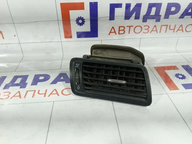 Дефлектор воздушный правый Volkswagen Passat 3C1819702F1QB
