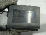 Замок зажигания Volkswagen Passat 3C0905843R