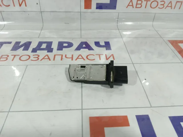 Расходомер воздуха Volkswagen Passat 06F906461A