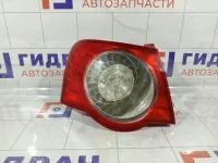 Фонарь задний наружный левый Volkswagen Passat 3C5945095J