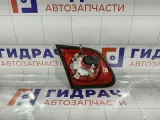 Фонарь задний внутренний правый Volkswagen Passat 3C5945093F