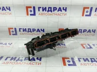 Коллектор впускной Volkswagen Passat 06F133201P