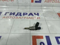 Форсунка инжекторная Volkswagen Passat 06F906036A