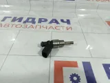 Форсунка инжекторная Volkswagen Passat 06F906036A