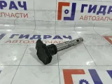 Катушка зажигания Volkswagen Passat 07K905715F