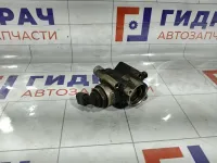 Насос (ТНВД) Volkswagen Passat 06F127025J