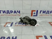 Ролик-натяжитель ремня Volkswagen Passat 06F903315
