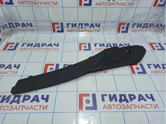 Накладка центральной консоли правая Volkswagen Passat (B6) 3C1863046C1QB