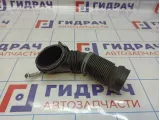 Патрубок воздушного фильтра Volkswagen Passat (B6) 06F129627G