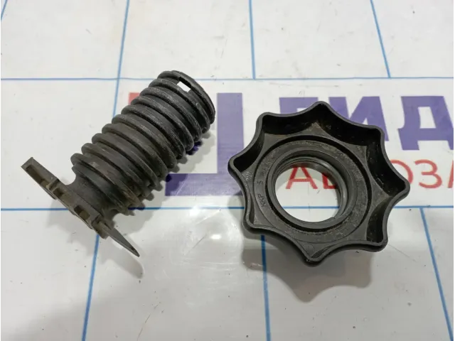 Болт крепления запасного колеса Volkswagen Passat (B6) 3C0803899