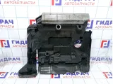 Корпус воздушного фильтра Volkswagen Passat (B6) 06F133837AH