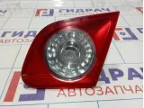 Фонарь задний внутренний правый Volkswagen Passat (B6) 3C5945094E