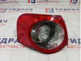 Фонарь задний наружный левый Volkswagen Passat 3C9945095N