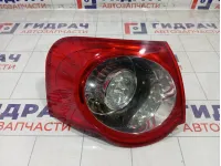 Фонарь задний наружный левый Volkswagen Passat 3C9945095N