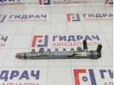Топливная рампа (топливная рейка) Volkswagen Passat 03L130089