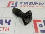 Крышка термостата Volkswagen Passat 03L121121
