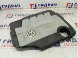 Накладка двигателя Volkswagen Passat 03L103925AM