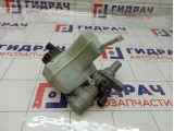 Цилиндр тормозной главный Volkswagen Passat 3C1614019E
